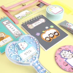 [ちいかわ]なんか小さくてかわいいやつ 王ネームステッカー 3