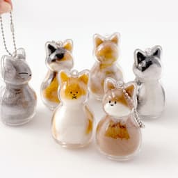 [イルチョン]猫の毛玉カプセルキーホルダー 3