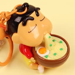 【クレヨンしんちゃん】クレヨンしんちゃん フィギュアストラップキーリング（ランダム） 2