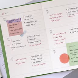 [インディゴ]2027 オフィシャル12か月 B6 ウィークリー手帳 (日付入り 32折週刊.. 3