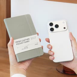 【インディゴ】2027 プリズムレザー A6ポケットダイアリー（ dated 手帳型 月間）.. 3